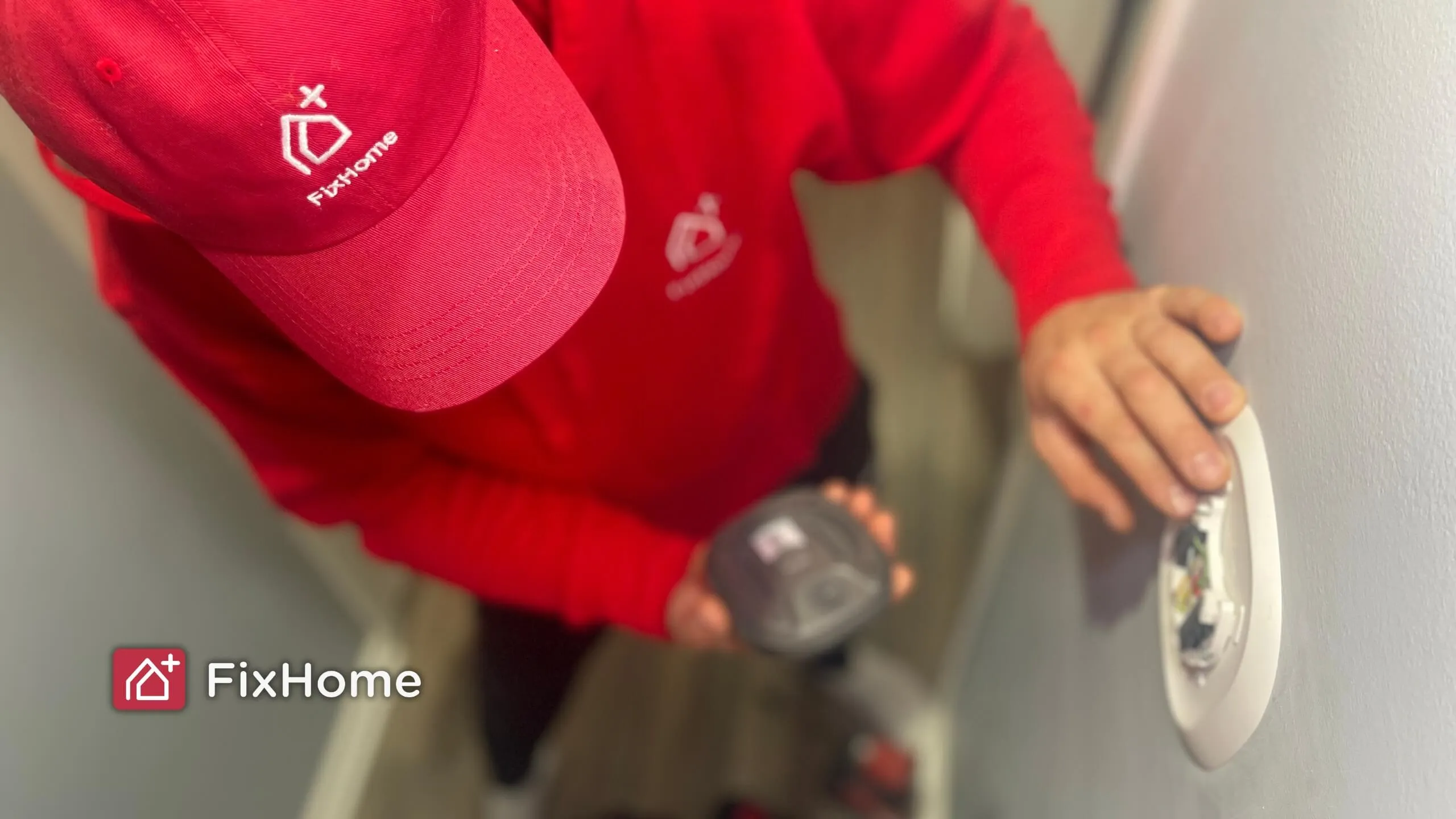Switching old smart thermostat by handyman