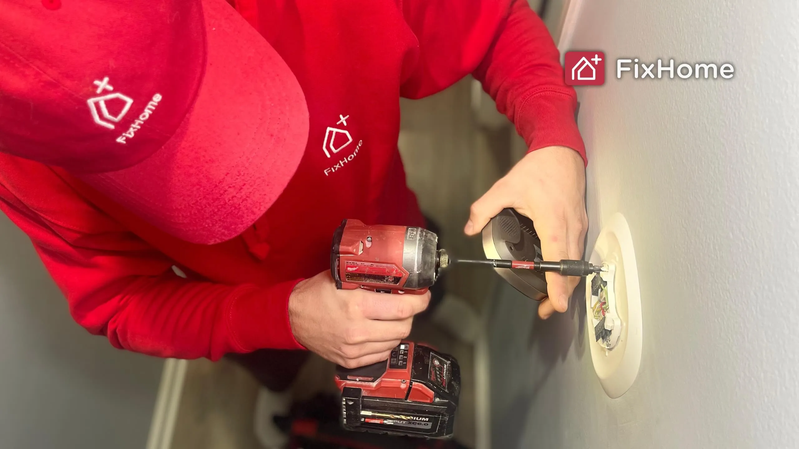 Handyman replace old smart thermostat